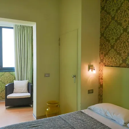 Perla - The Storyhoteller 3*