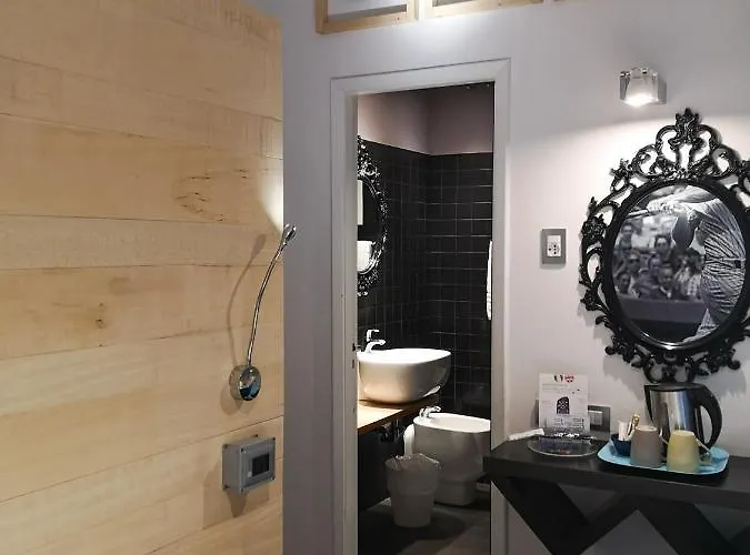 מלון Perla - The Storyhoteller ריצ'יונה