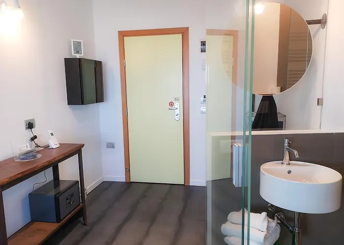 Perla - The Storyhoteller