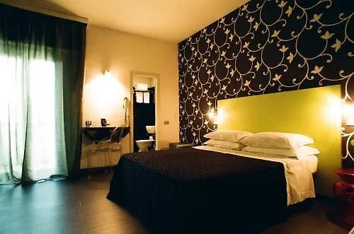 מלון Perla - The Storyhoteller ריצ'יונה